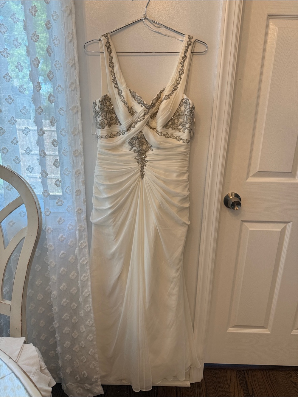 Pronovias Barcelona Gorgeous Ivory Beaded V-Neck Evening Gown